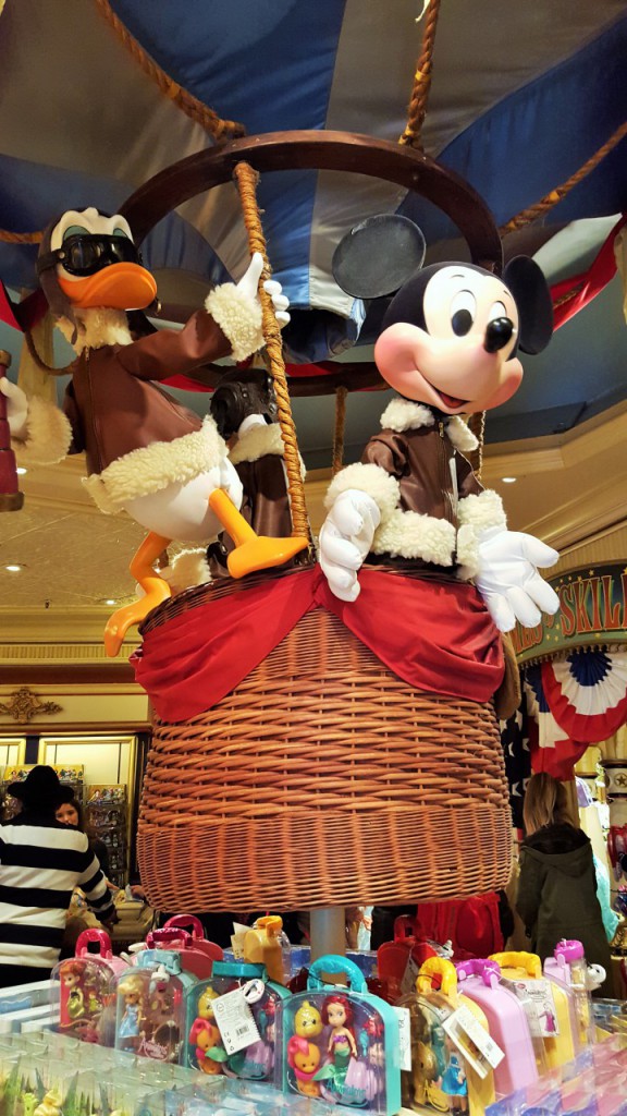 disneyland paryż sklepik