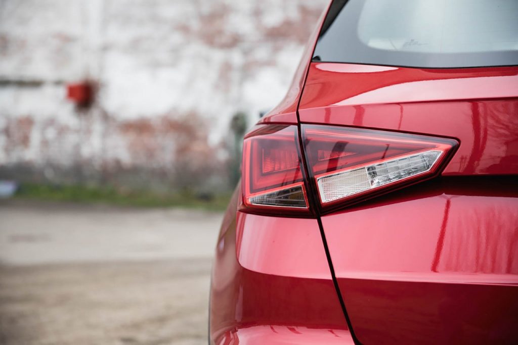 Seat Arona Premiera1